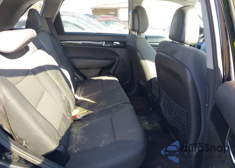 2013 Kia Sorento Lx из США, поврежденный, VIN 5XYKT3A10DG378795